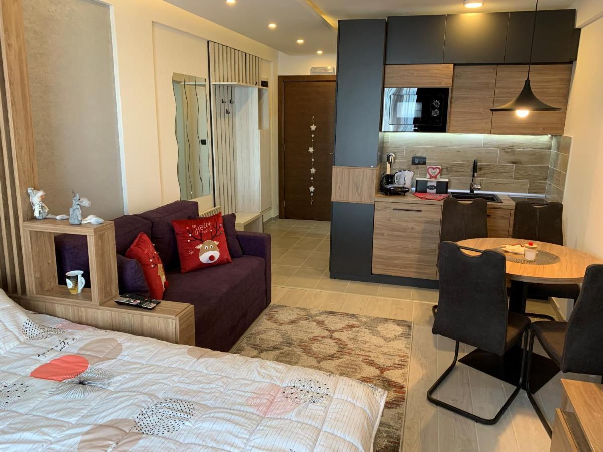 קופאוניק Apartman Enjoy N82 Milmari&Spa מראה חיצוני תמונה